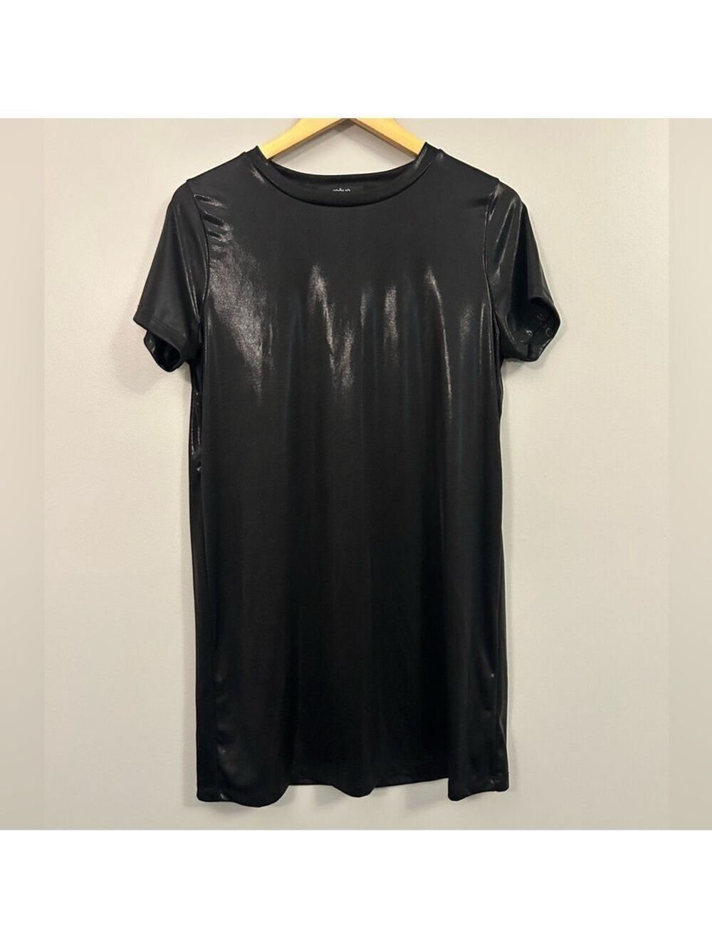 Simons Shiny Black Short Sleeve Shift Dress Size Medium